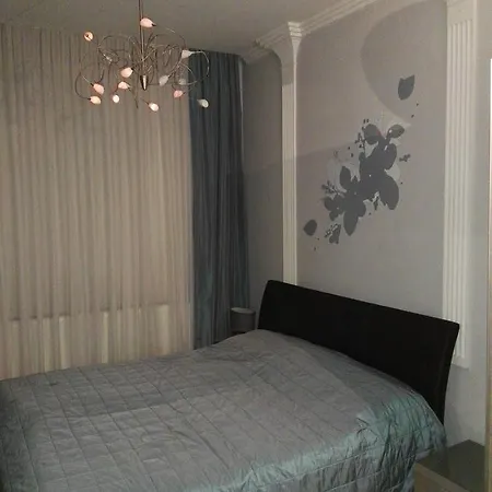 Ksenija Apartment *